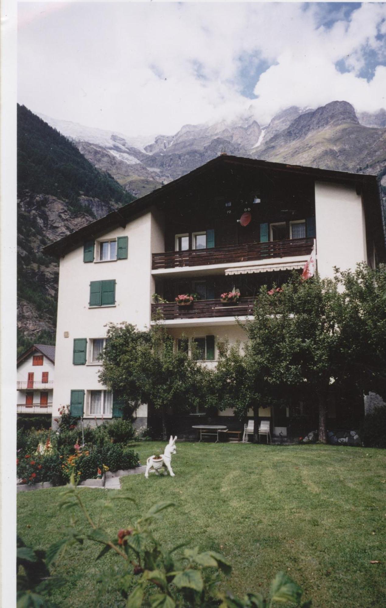 Hotel Klein Matterhorn Randa Exteriör bild