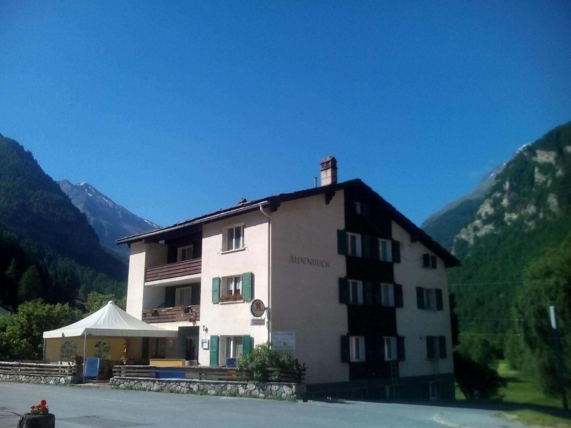 Hotel Klein Matterhorn Randa Exteriör bild